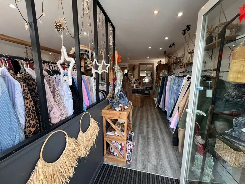 Local commercial dans Blanquefort à louer - Photo intérieure – Image 2 sur 5