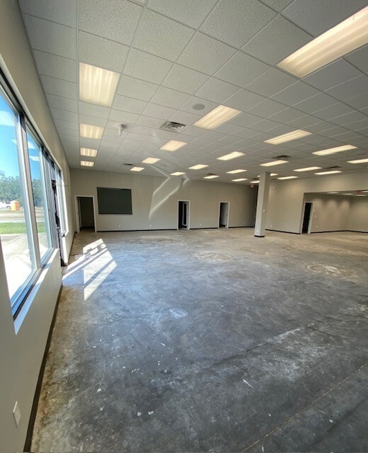 315 N Sam Houston Pky E, Houston, TX à vendre Photo intérieure– Image 1 sur 5