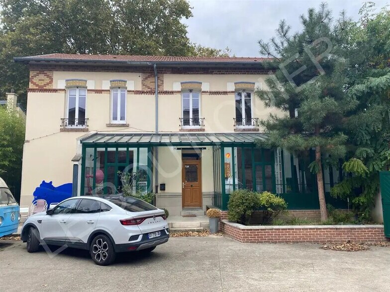 Local commercial dans Pantin à vendre - Photo de l’immeuble – Image 1 sur 7