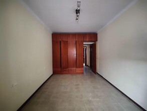Bureau dans Vilafranca del Penedès, Barcelona à louer Photo de l’immeuble– Image 2 sur 9