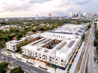 Plus de détails pour 1800 E 4th St, Austin, TX - Bureau à vendre