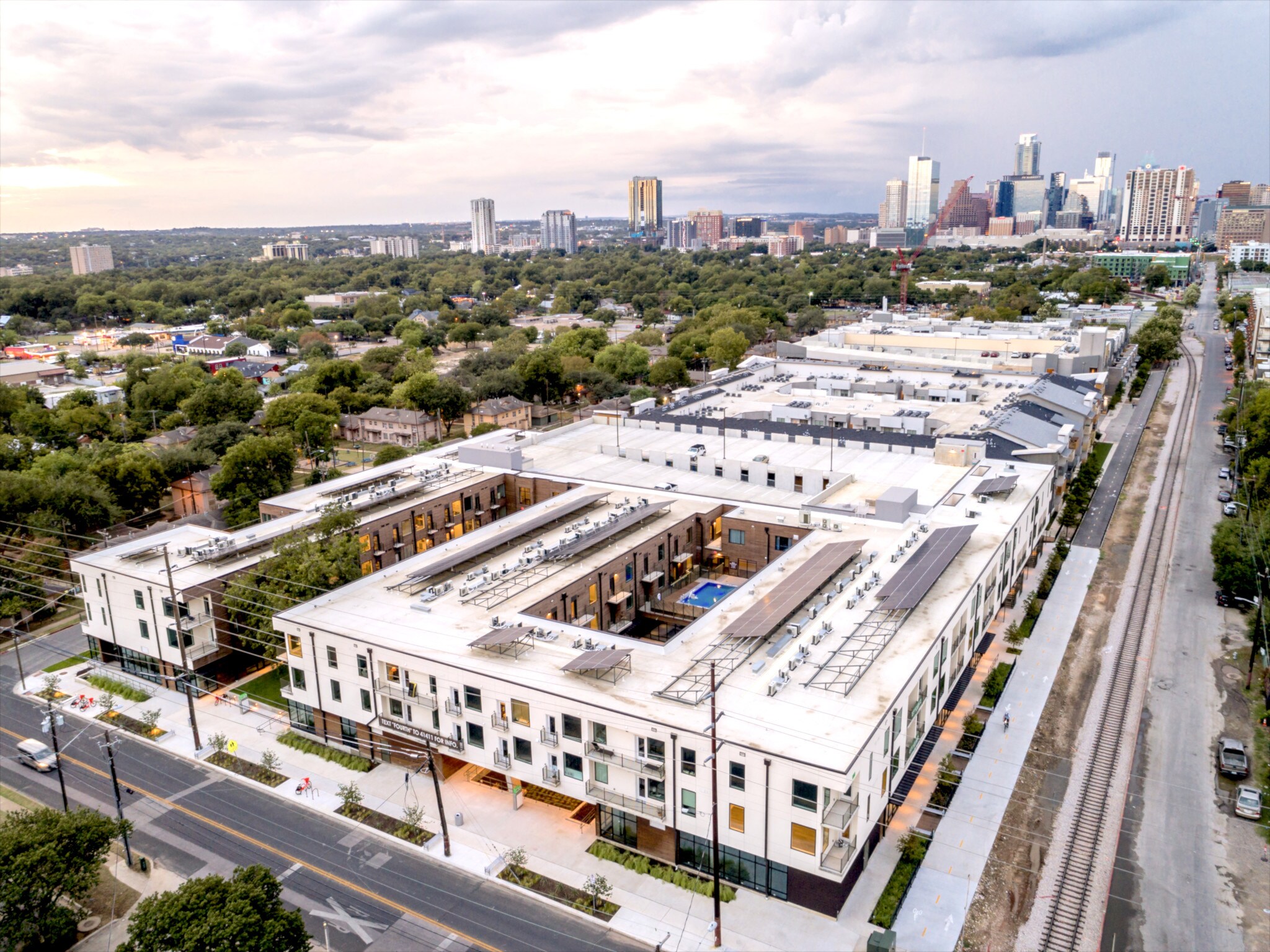 1800 E 4th St, Austin, TX à vendre Photo de l’immeuble– Image 1 sur 22