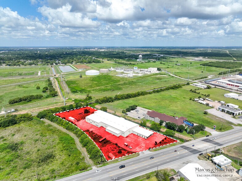 101 Highway 146, Texas City, TX à vendre - Photo de l’immeuble – Image 3 sur 21