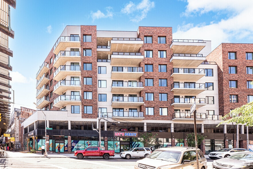 912 Broadway, Brooklyn, NY à louer - Photo principale – Image 1 sur 17