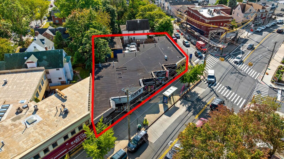 1572-1584 Richmond Rd, Staten Island, NY à vendre - Photo de l’immeuble – Image 3 sur 17