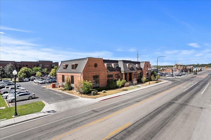 205 26th St, Ogden, UT à louer - Photo de l’immeuble – Image 3 sur 19