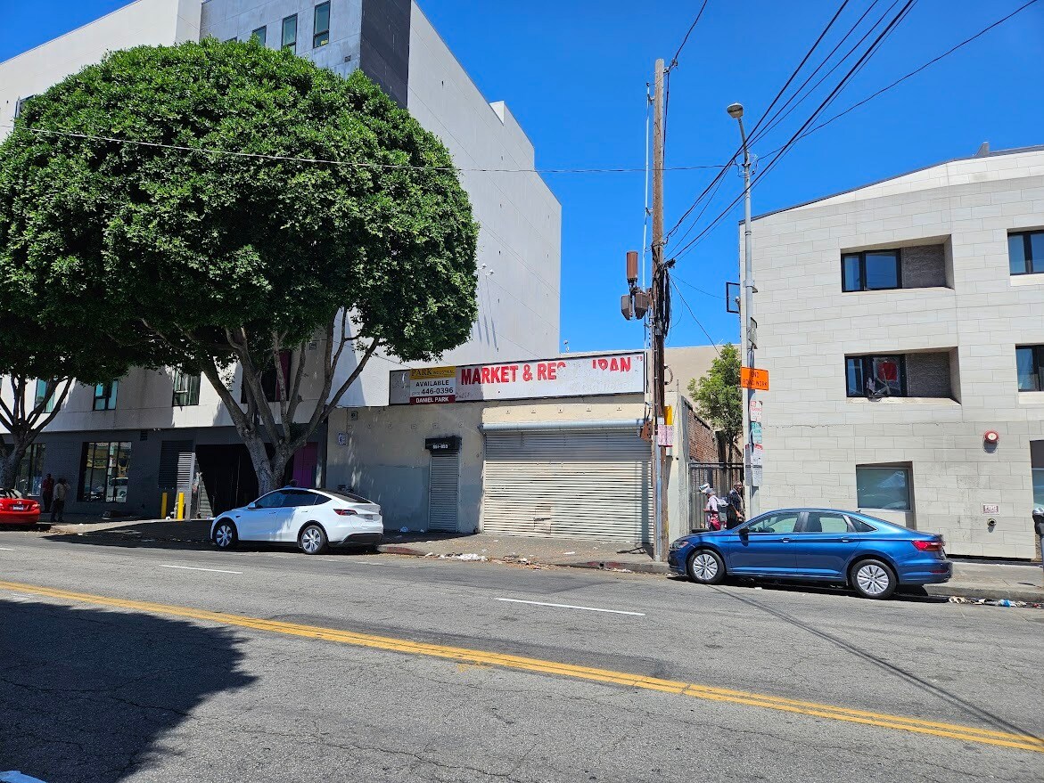 653 S San Pedro St, Los Angeles, CA à vendre Photo de l’immeuble– Image 1 sur 9