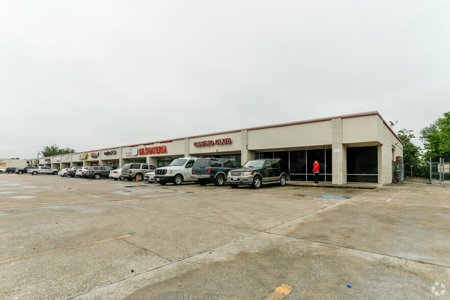 9715 Telephone, Houston, TX à louer - Photo principale – Image 1 sur 1