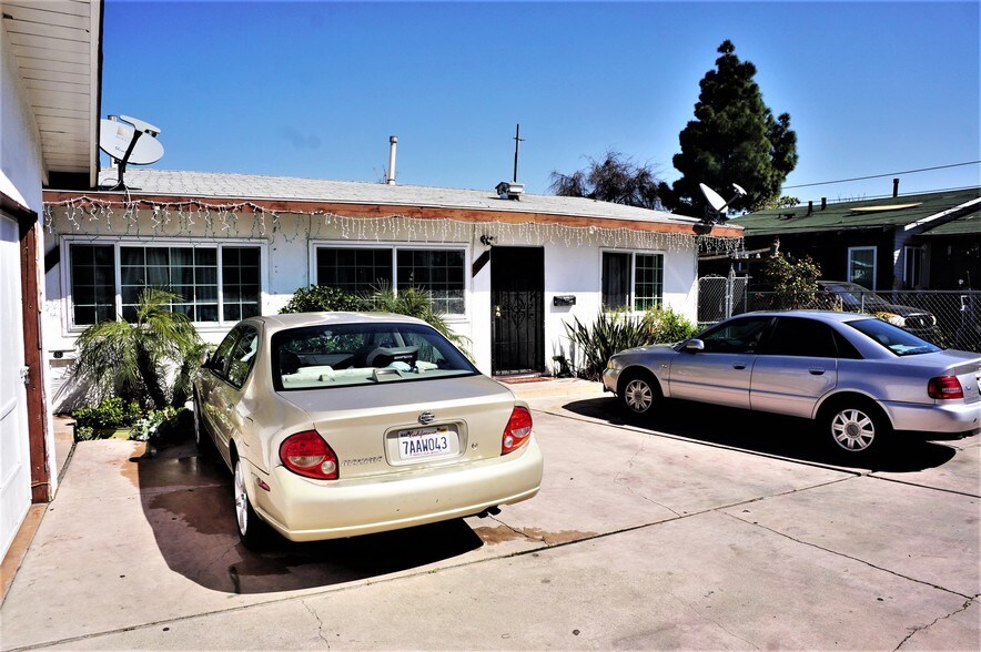 4227 W 107th St, Inglewood, CA à vendre - Photo de l’immeuble – Image 2 sur 13