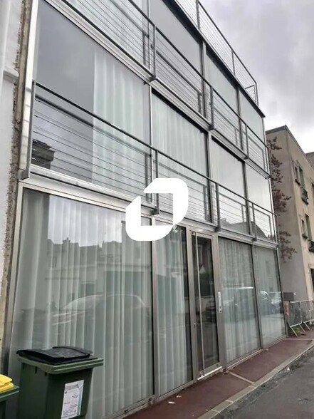 Bureau dans Malakoff à louer - Photo de l’immeuble – Image 1 sur 7