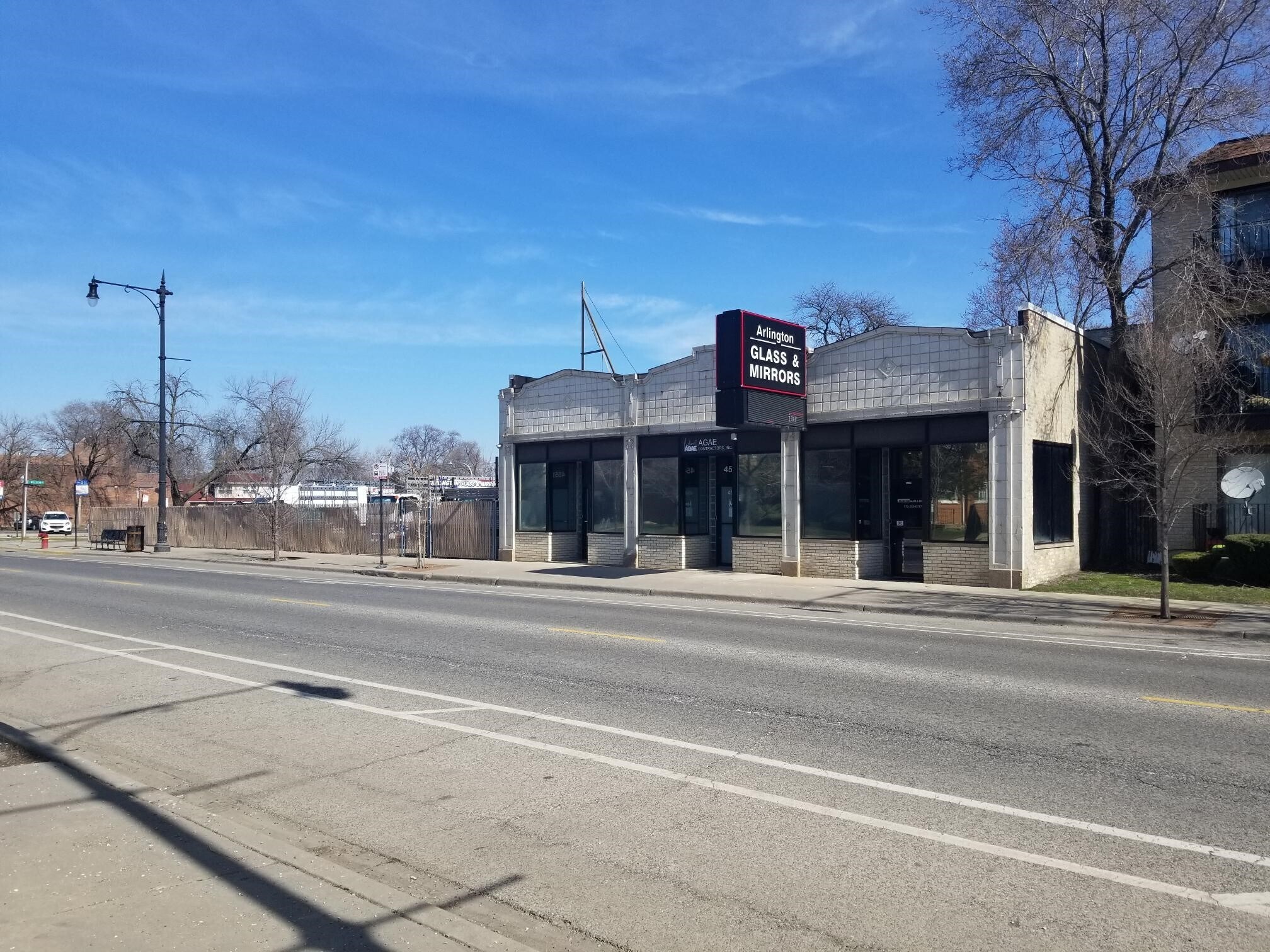 4547-4551 N Milwaukee Ave, Chicago, IL à louer Photo principale– Image 1 sur 18