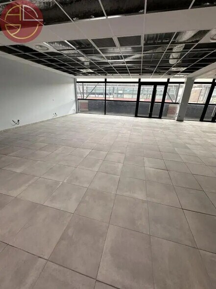 Bureau dans Toulouse à louer - Photo de l’immeuble – Image 3 sur 5