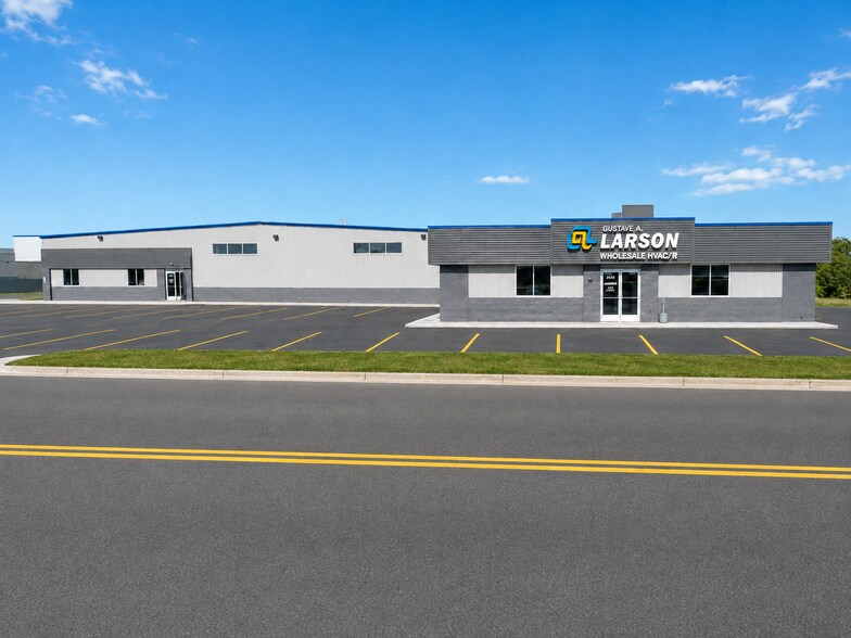 2600 S Ashland Ave, Green Bay, WI à louer - Photo de l’immeuble – Image 1 sur 1