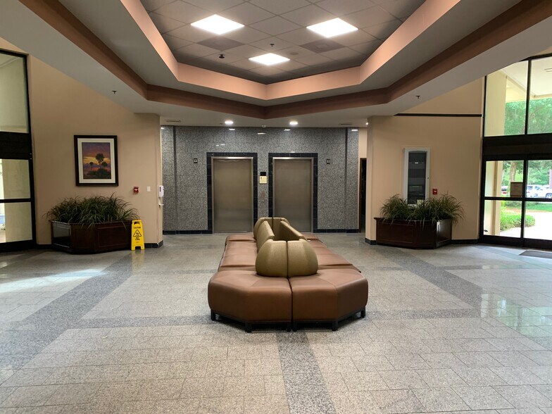 25 Hospital Center Blvd, Hilton Head, SC à louer - Photo intérieure – Image 3 sur 24