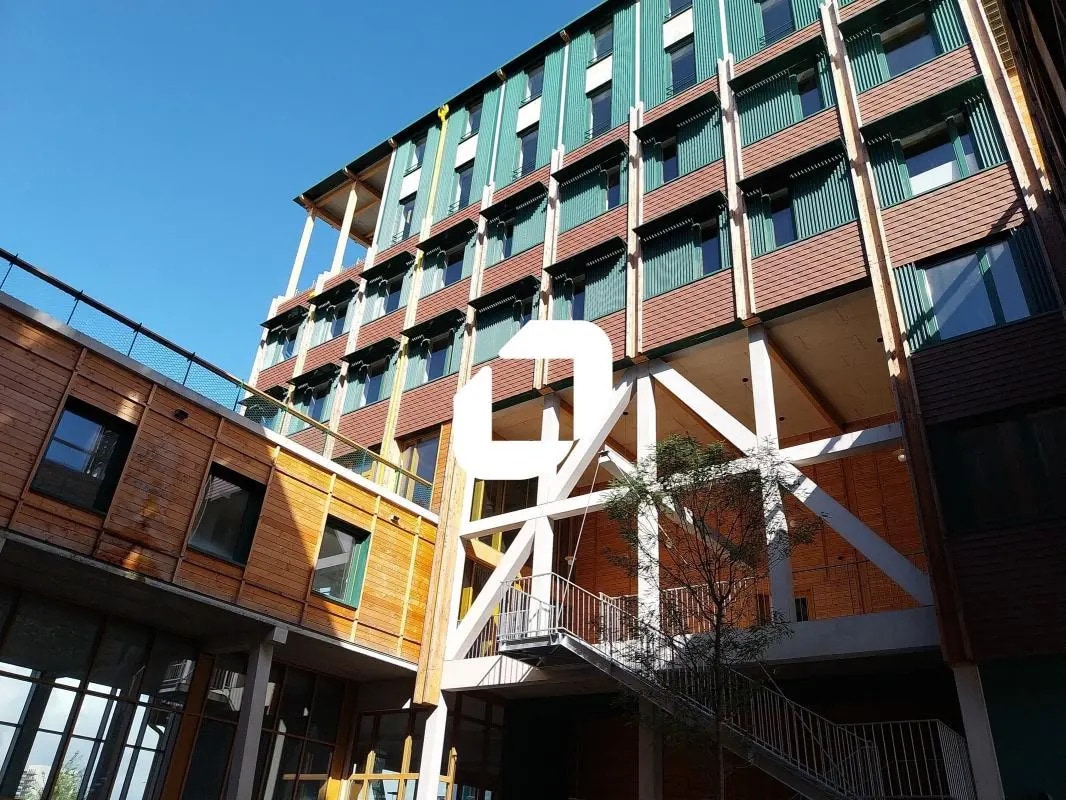 Local commercial dans Nantes à louer Photo de l’immeuble– Image 1 sur 20