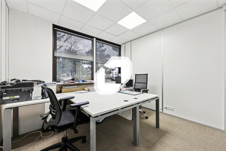 Bureau dans Rosny-sous-Bois à vendre - Photo intérieure – Image 3 sur 14