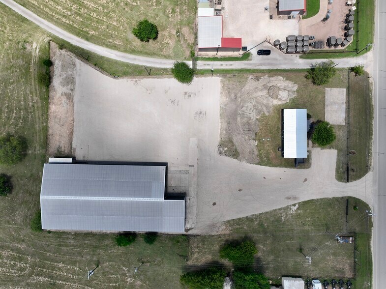4528 S Interstate 35, Alvarado, TX à louer - Photo de l’immeuble – Image 3 sur 13
