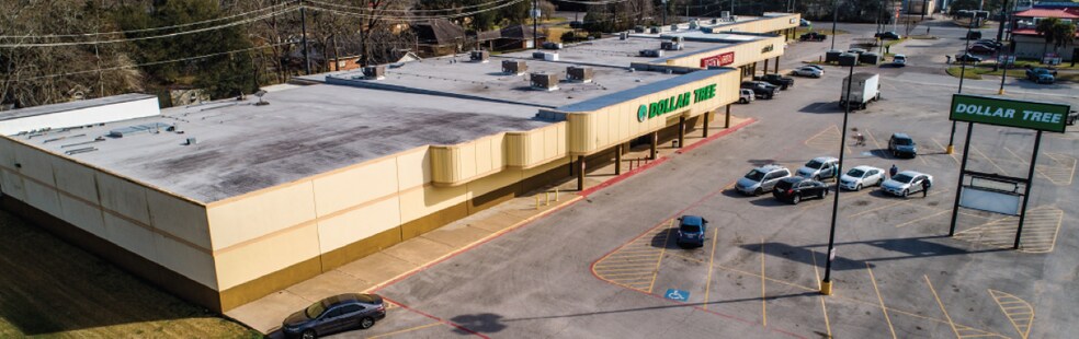 Hwy 6, Hitchcock, TX à louer - Photo de l’immeuble – Image 2 sur 2