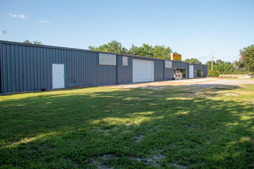8900 Highway 39, Chanute, KS à vendre - Photo de l’immeuble – Image 2 sur 17
