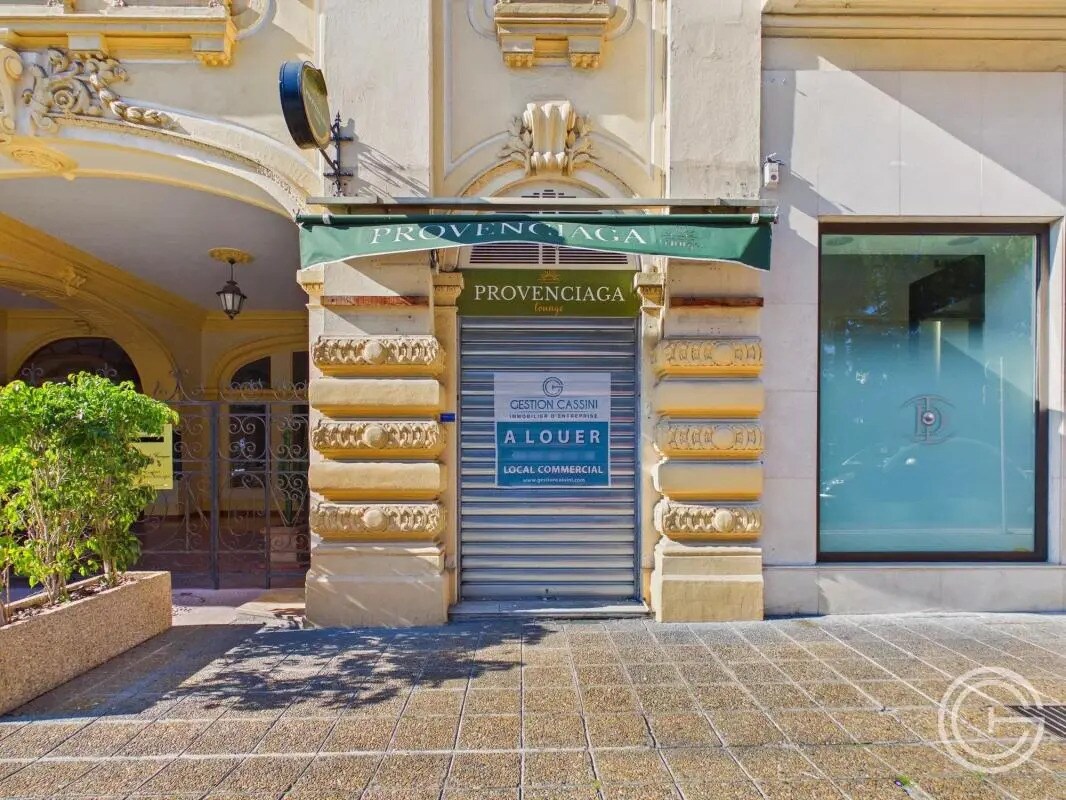 10 Avenue Félix Faure, Nice à louer Photo de l’immeuble– Image 1 sur 17