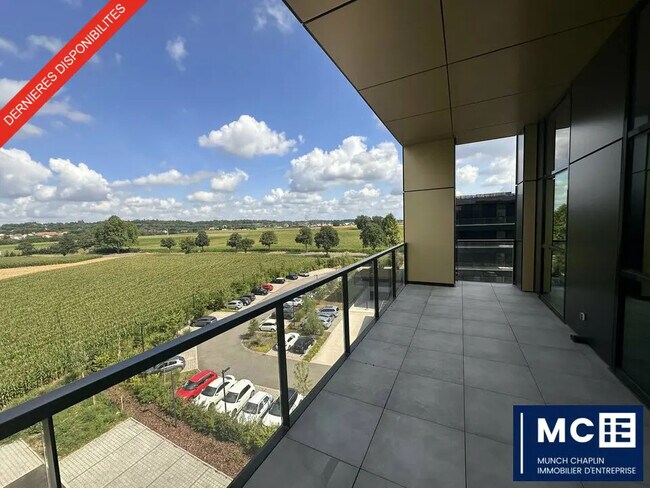 Plus de détails pour Bureau à louer