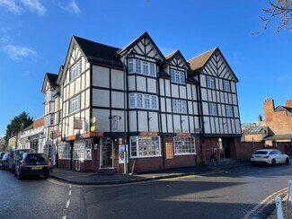 Plus de détails pour 2-4 High St, Slough - Bureau à louer