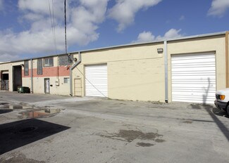 Plus de détails pour 3904 NW 32 Ave, Miami, FL - Industriel/Logistique à louer
