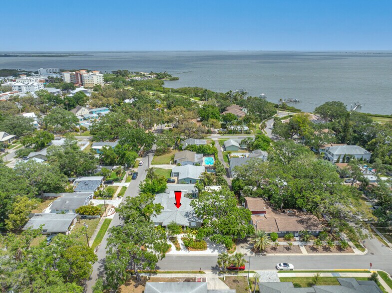 400 5th Ave S, Safety Harbor, FL à vendre - Photo principale – Image 1 sur 78