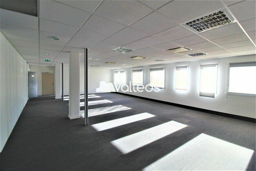 Bureau dans Colomiers à louer - Photo de l’immeuble – Image 2 sur 12
