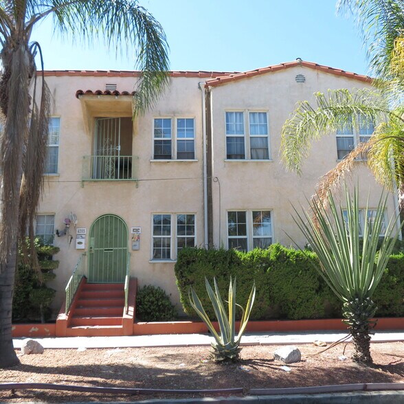 4705 Halldale Ave, Los Angeles, CA à vendre - Photo de l’immeuble – Image 2 sur 22