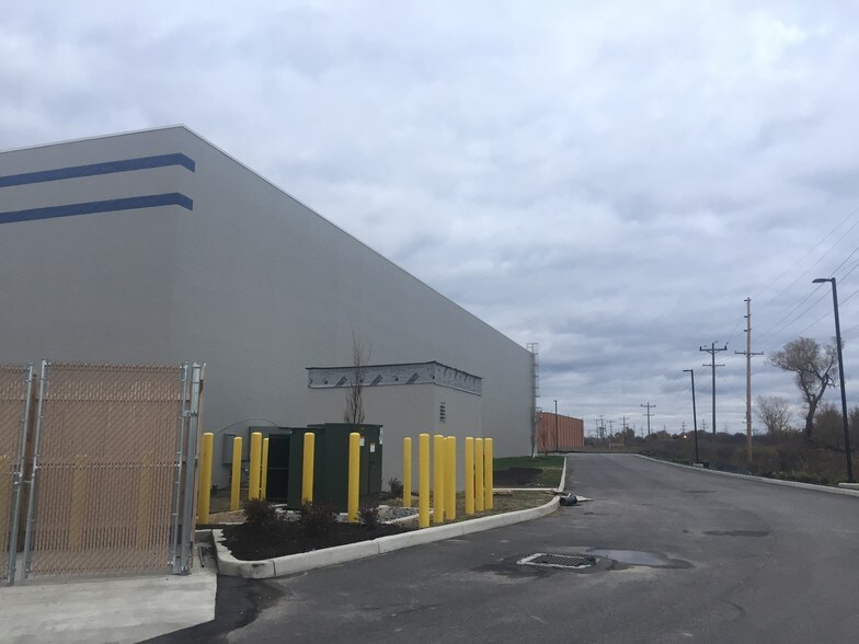 135 Buell Ave, Buffalo, NY à louer - Photo de l’immeuble – Image 3 sur 6