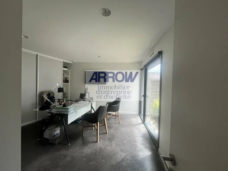 Bureau dans Treillières à louer - Photo de l’immeuble – Image 3 sur 14