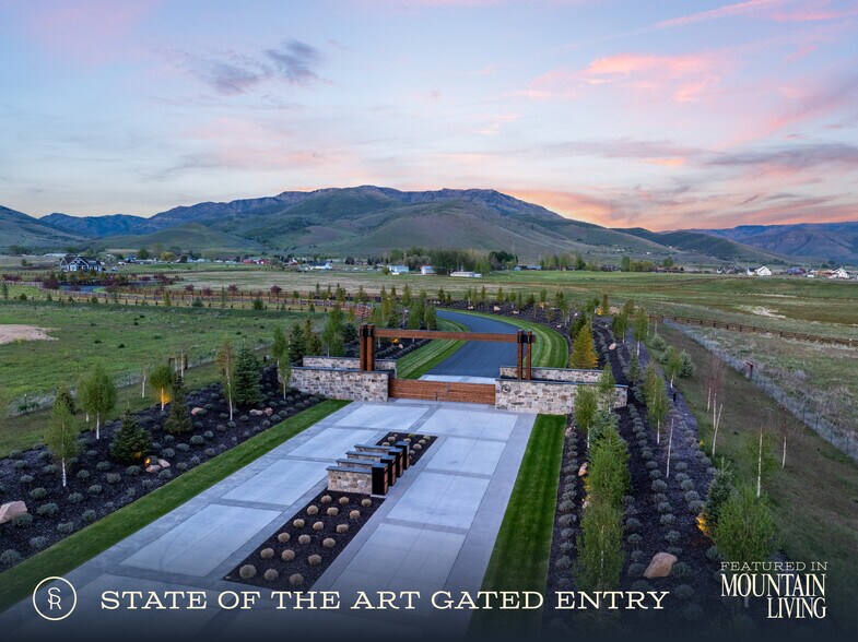 7461 Sky Ranch Rd, Huntsville, UT à vendre - Photo de l’immeuble – Image 3 sur 37