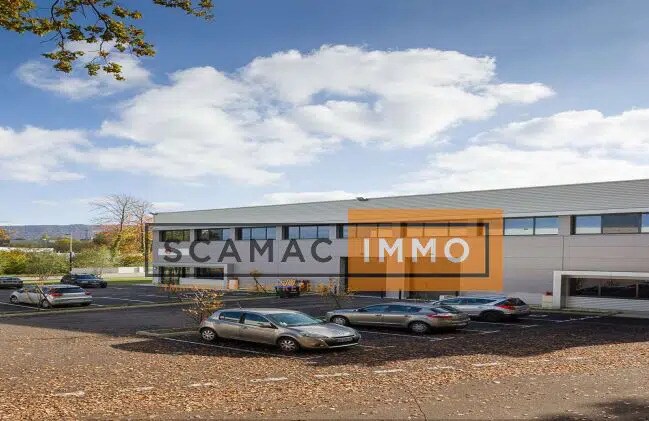 Industriel/Logistique dans Romainville à louer - Photo de l’immeuble – Image 1 sur 3