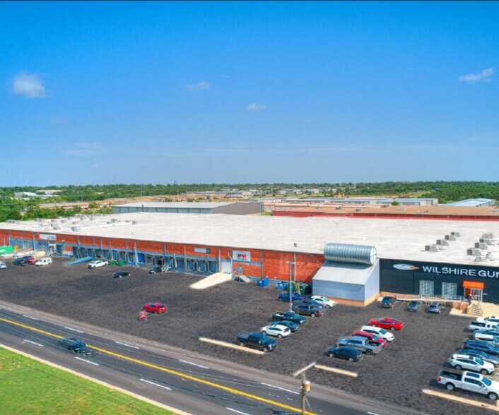615 W Wilshire Blvd, Oklahoma City, OK à vendre - Photo de l’immeuble – Image 2 sur 19