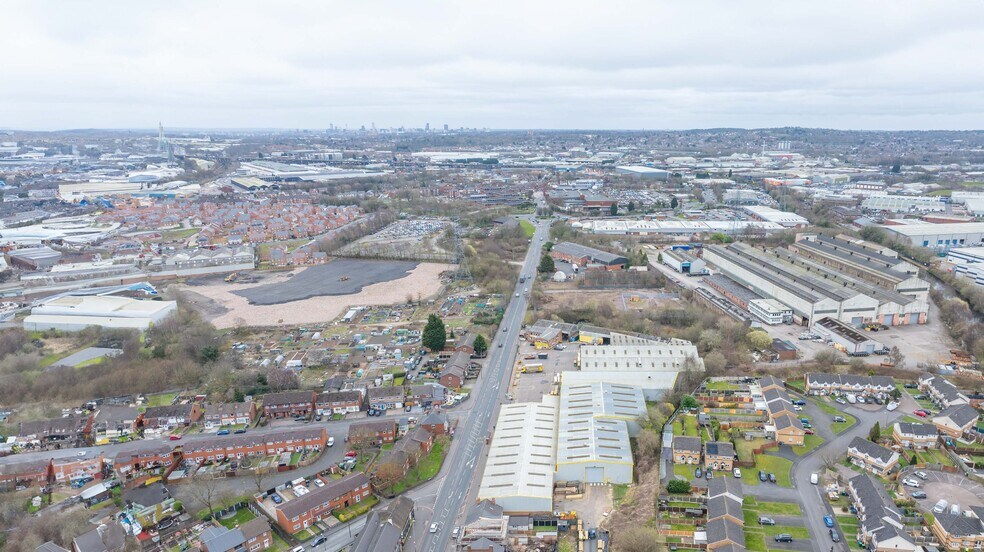Dudley Rd, Oldbury à louer - Photo de l’immeuble – Image 2 sur 3