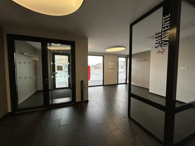 Bureau dans Metz à louer - Photo de l’immeuble – Image 3 sur 12