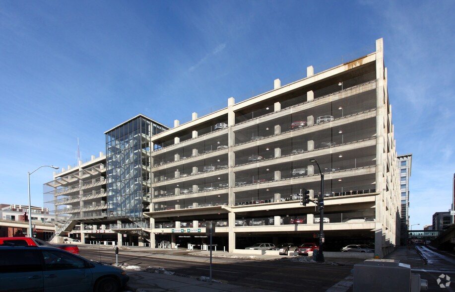 Walnut Corporate Campus portefeuille de 5 biens à vendre sur LoopNet.fr - Photo de l’immeuble – Image 3 sur 14