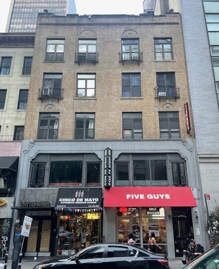 43-45 W 55th St, New York, NY à vendre - Photo de l’immeuble – Image 2 sur 16