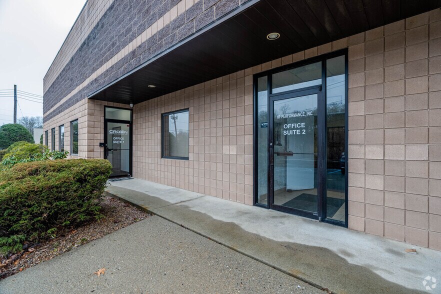 8 Industrial Pky, Ringwood, NJ à vendre - Photo de l’immeuble – Image 3 sur 14