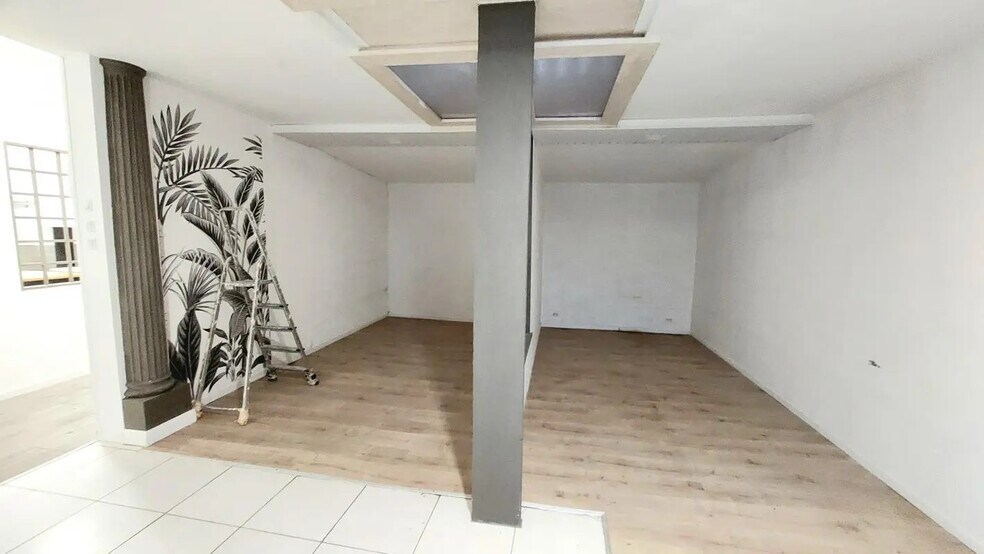 Local commercial dans Dissay à louer - Photo intérieure – Image 2 sur 3