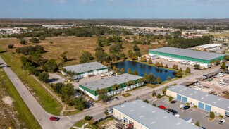 Plus de détails pour 1770 Business Center Ln, Kissimmee, FL - Industriel/Logistique à louer