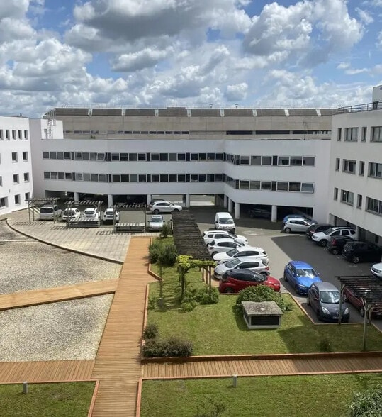 Bureau dans Nantes à vendre - Photo de l’immeuble – Image 3 sur 10