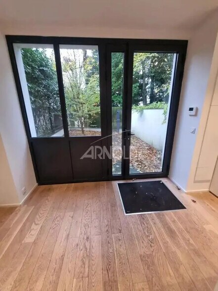Bureau dans Nantes à vendre - Photo de l’immeuble – Image 1 sur 7