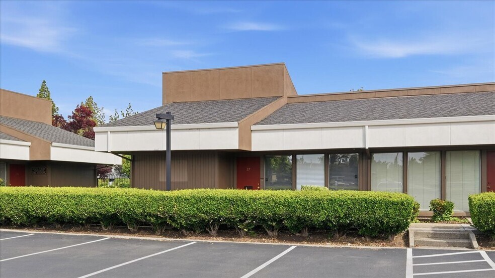2027 Grand Canal Blvd, Stockton, CA à vendre - Photo de l’immeuble – Image 3 sur 13