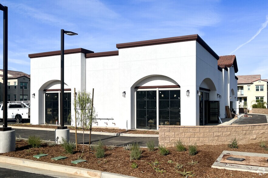 2940 Van Buren Blvd, Riverside, CA à louer - Photo de l’immeuble – Image 2 sur 2