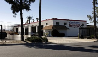 Plus de détails pour 14765 Valley Blvd, Fontana, CA - Local commercial à vendre