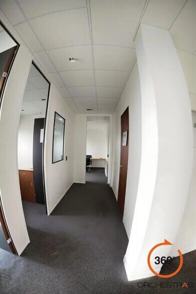 Bureau dans Villiers-sur-Marne à vendre - Photo de l’immeuble – Image 2 sur 8