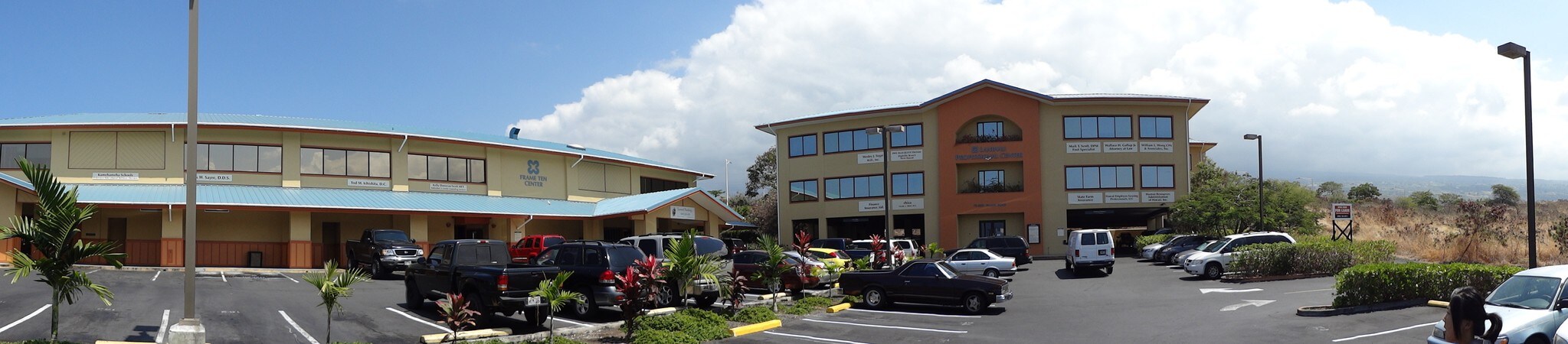 75-5591 Palani Rd, Kailua Kona, HI à louer Photo principale– Image 1 sur 9