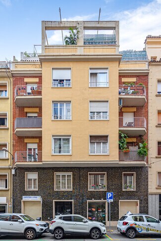 Plus de détails pour Bureau/Local commercial à louer